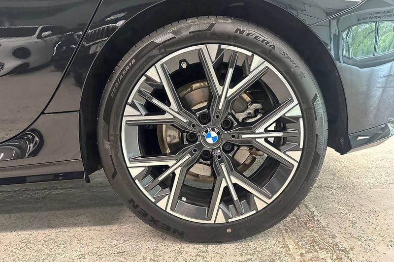 BMW 120 bild 15