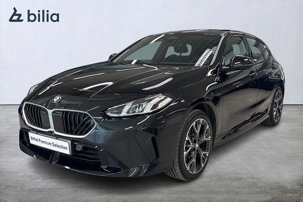 BMW 120 Aut M-Sport | Panorama | Backkamera | Rattvärme | 18" - 2026