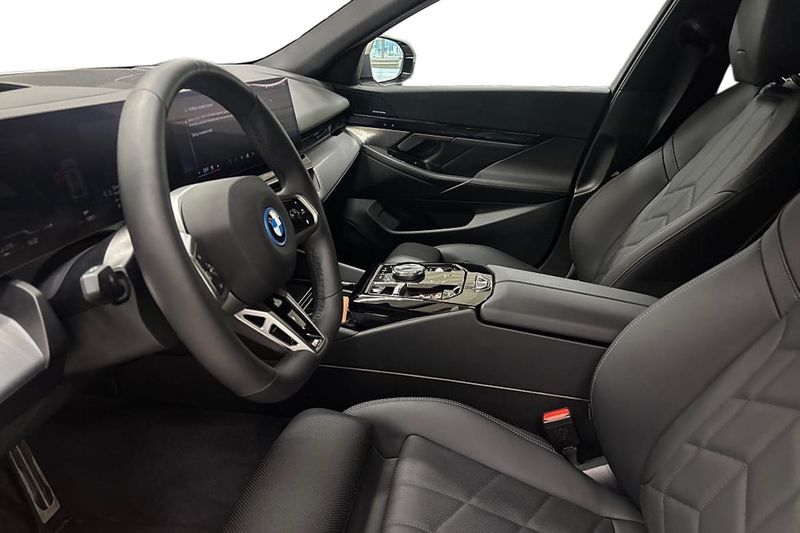 BMW 530 bild 12