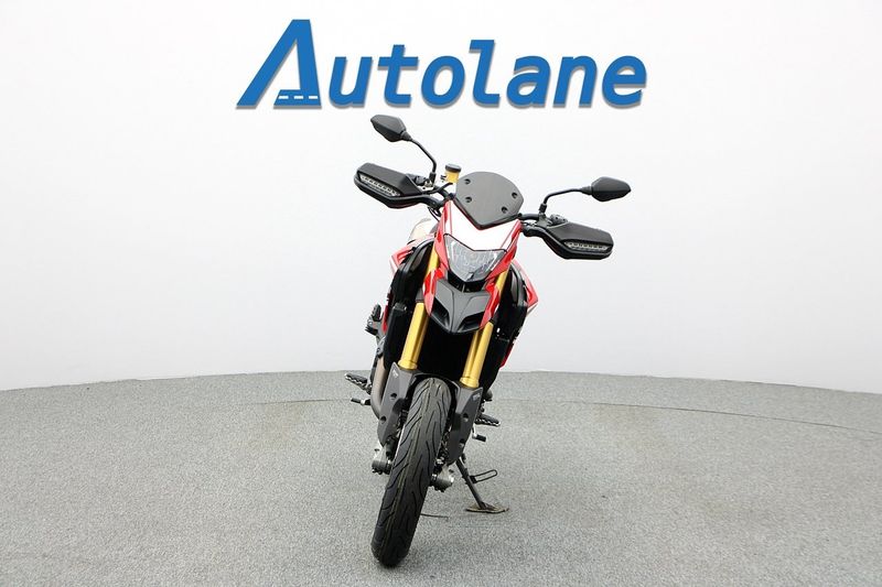 Ducati Hypermotard bild 7
