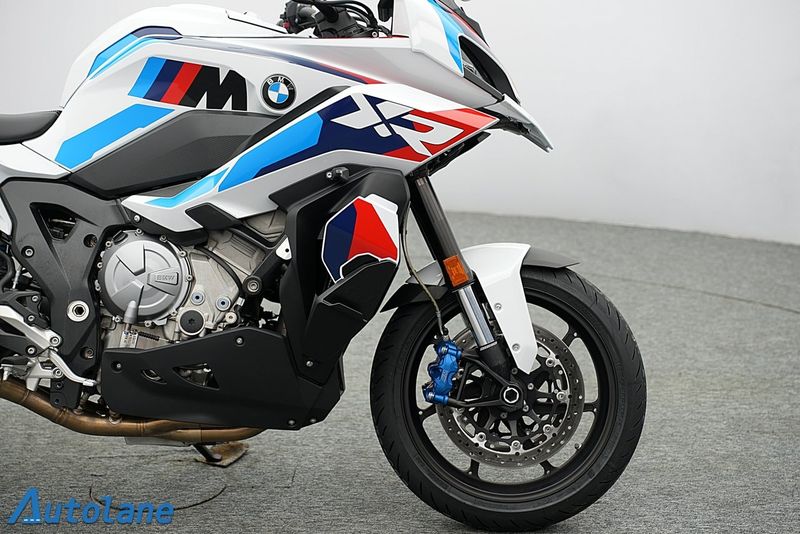 BMW M 1000 XR bild 12