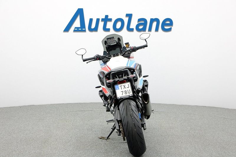 BMW M 1000 XR bild 8