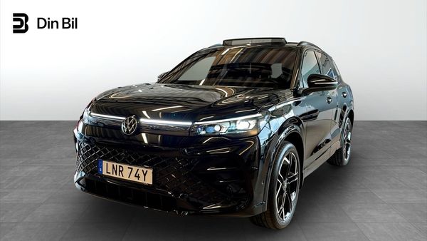 Volkswagen Tiguan R-LINE 2.0 TDI 4M Pano Blackstyle Drag Värm 193 hk - 2025