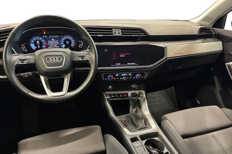 Audi Q3 bild 11