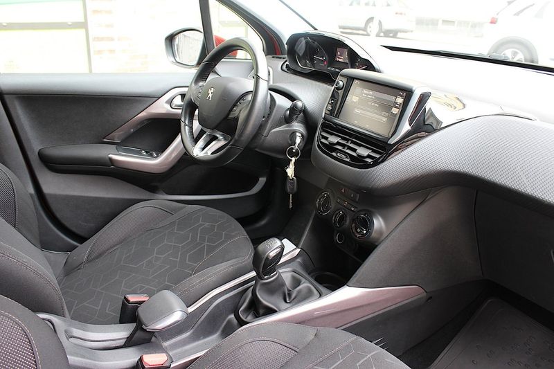 Peugeot 2008 bild 3