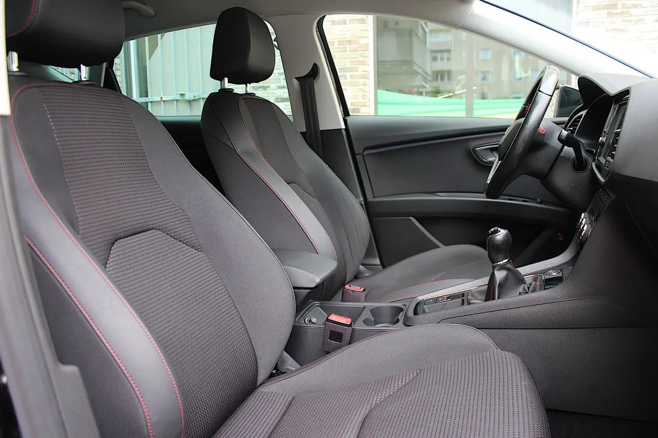 Vehicle image 21