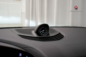 Porsche Taycan bild 24