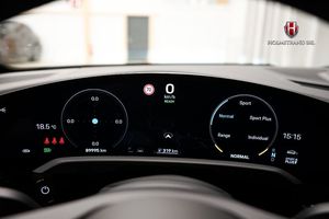 Porsche Taycan bild 17