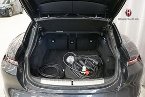 Porsche Taycan bild 30