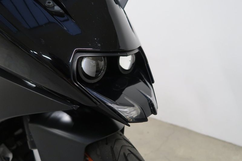 KTM RC 390 bild 14