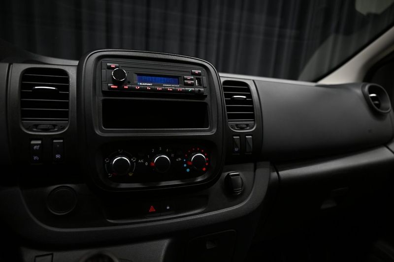 Renault Trafic bild 25