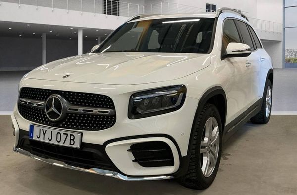Mercedes GLB200 AMG Line Advanced Plus Värmare 7-sits Drag - 2025