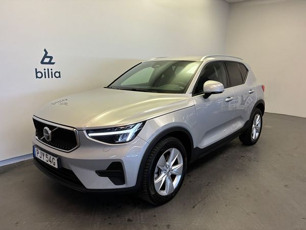 Volvo XC40 B4 FWD Bensin Core SE II / Keyless / Navigation / Backkamera / - 2024