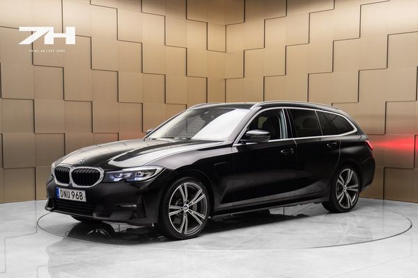 BMW 330 e xDrive Touring Sport line / HiFi / Leasebar - 2021