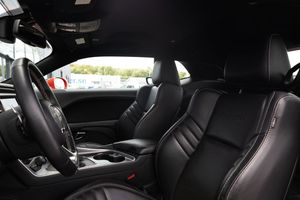 Dodge Challenger bild 8