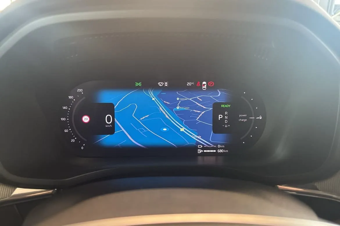 Vehicle image 20