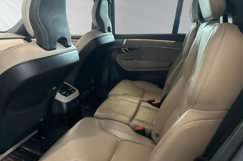 Volvo XC90 bild 8