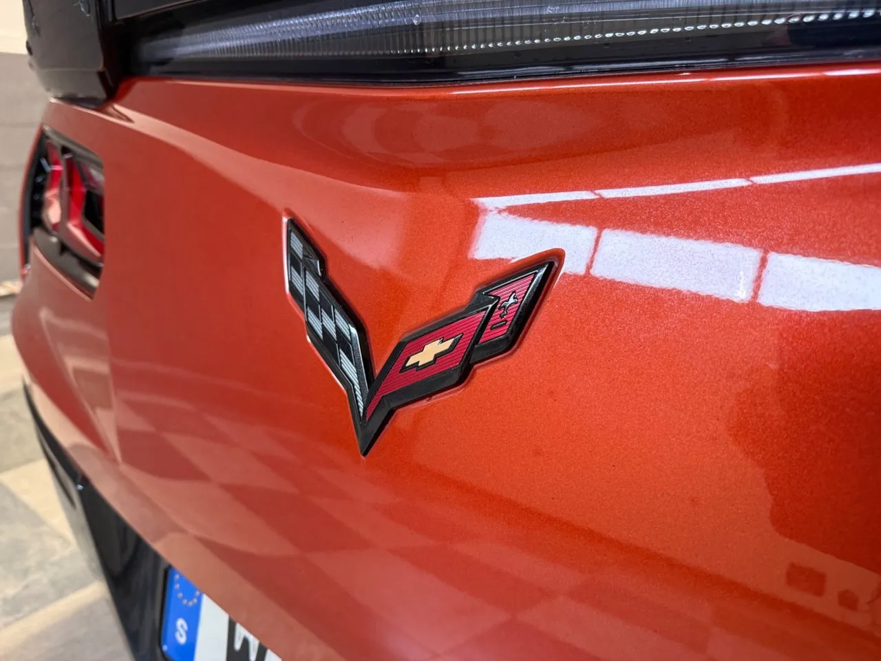 Vehicle image 18