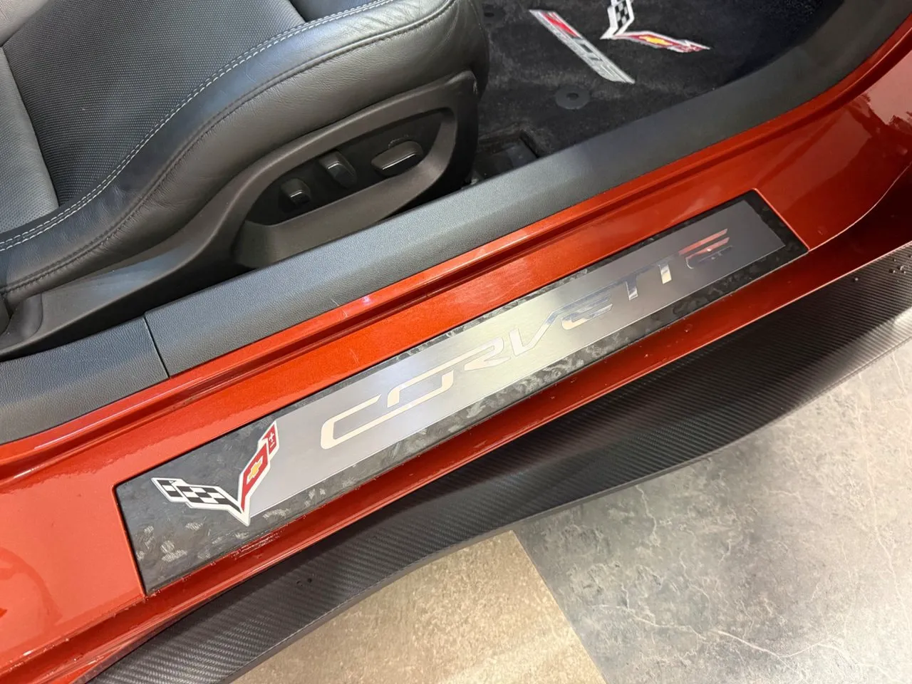 Vehicle image 33