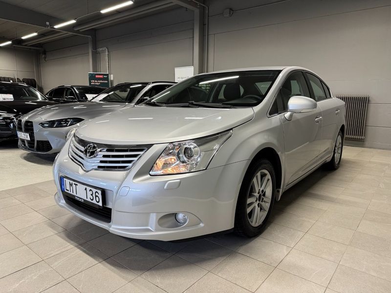 Toyota Avensis bild 5