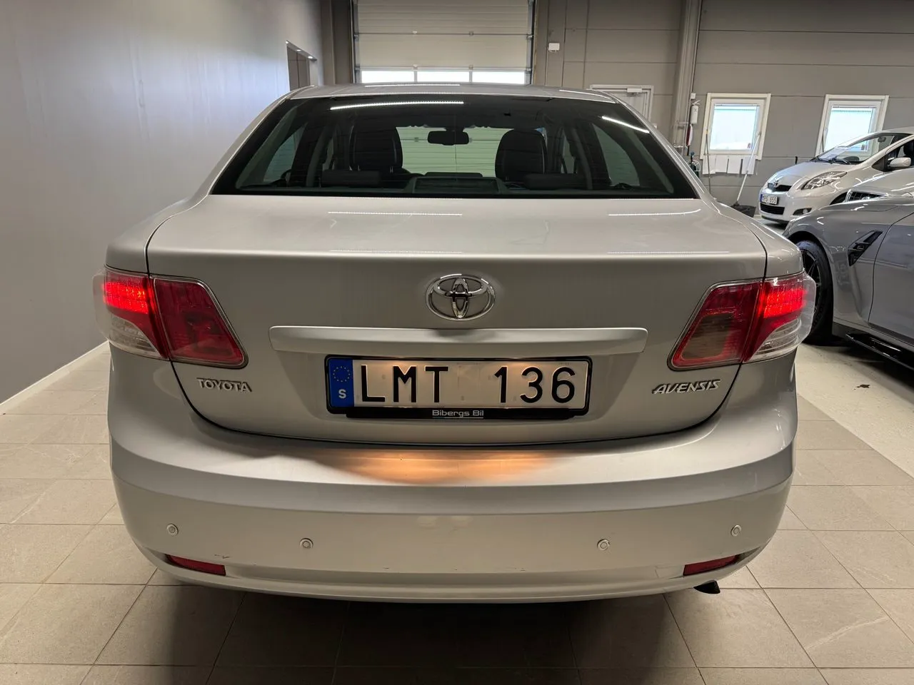 Vehicle image 2