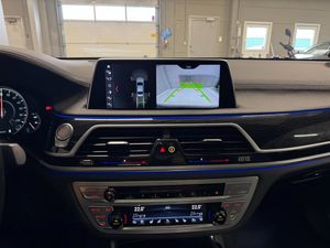 BMW 740 bild 12