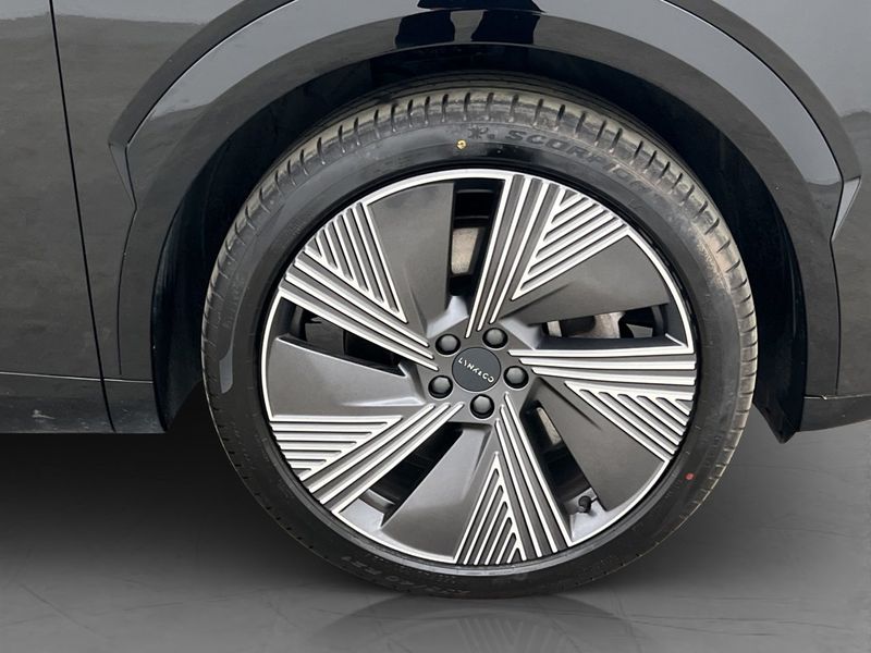 Lynk & Co 08 bild 34