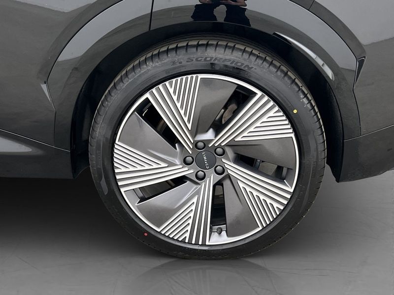 Lynk & Co 08 bild 32