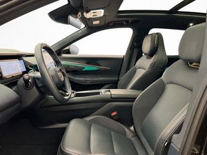 Lynk & Co 08 bild 12