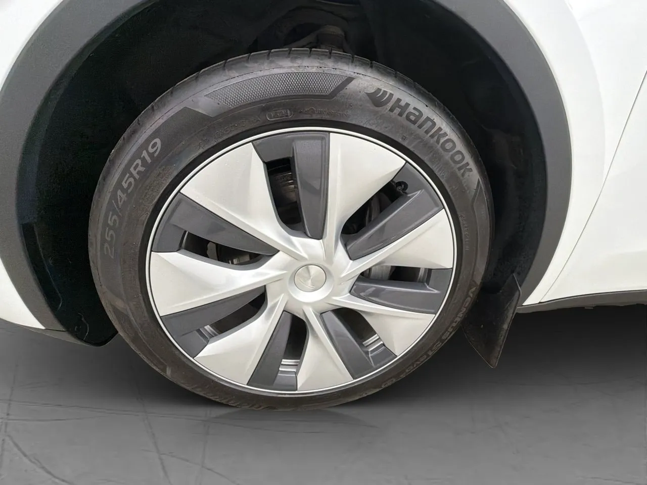 Vehicle image 31
