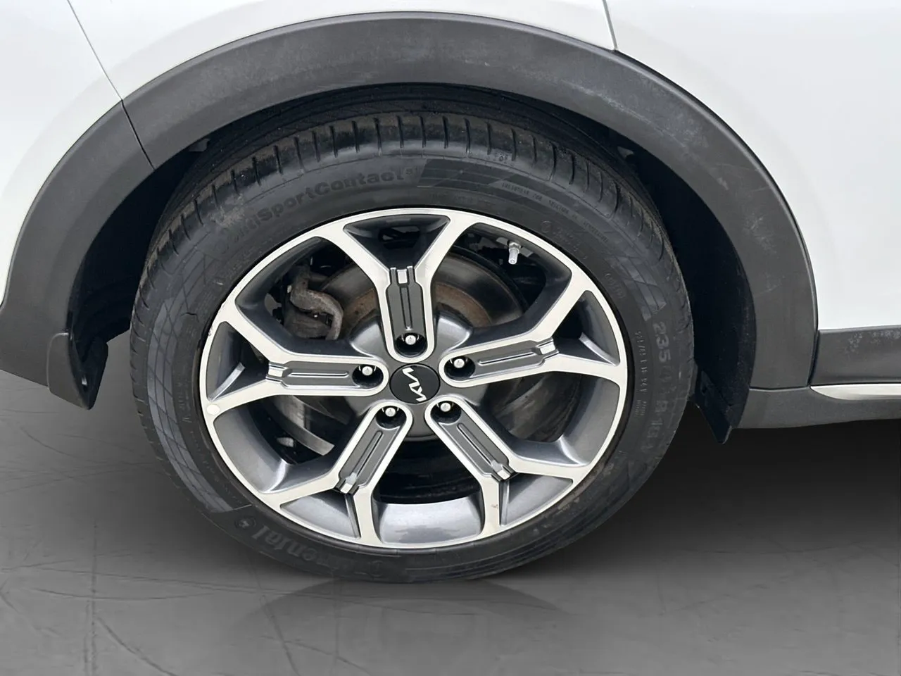 Vehicle image 31