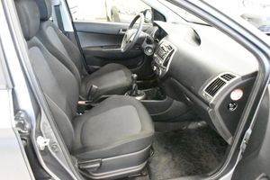 Hyundai i20 bild 7