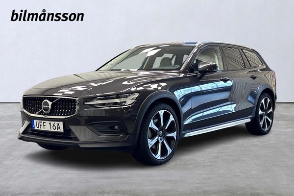 Volvo V60 Cross Country B4 AWD Diesel Plus - 2023