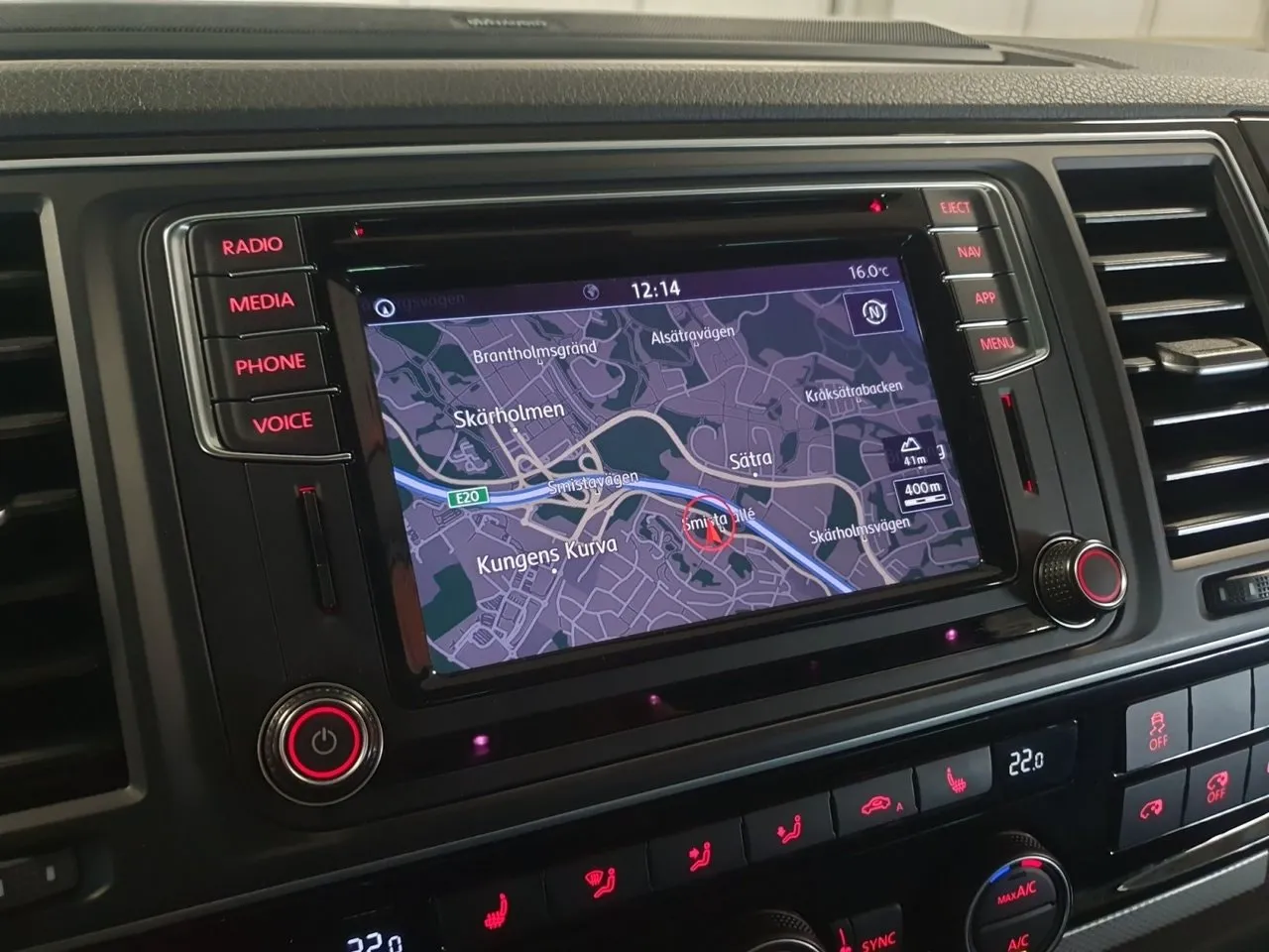 Vehicle image 21