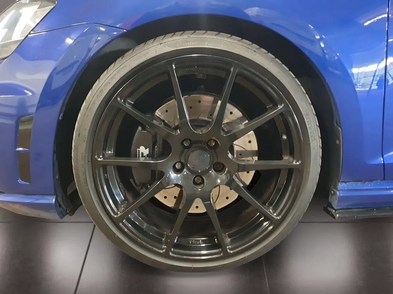 Vehicle image 8