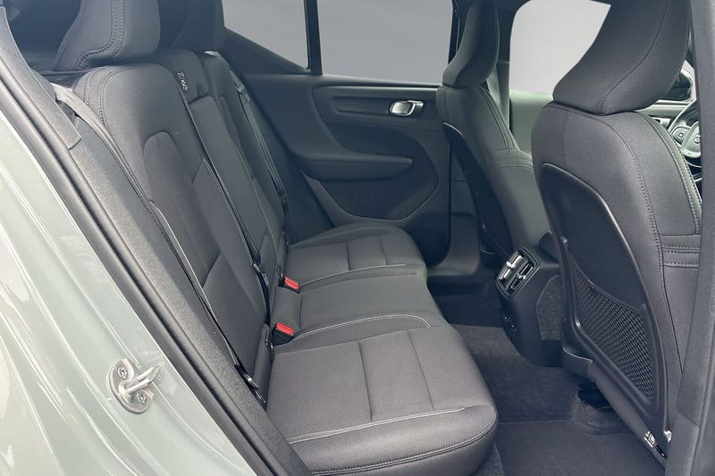 Volvo EX40 bild 11