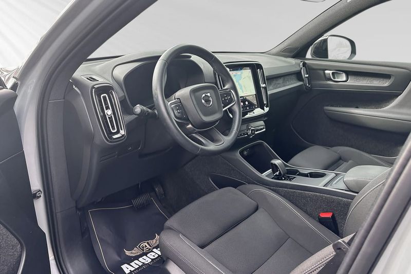 Volvo EX40 bild 7