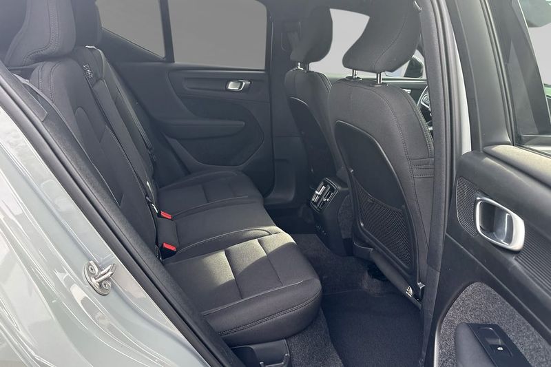 Volvo EX40 bild 11