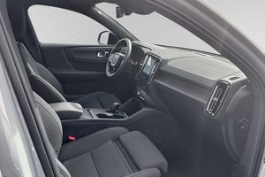 Volvo EX40 bild 10