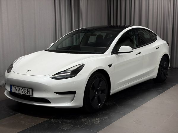 Tesla Model 3 Standard Range RWD Autopilot MOMS - 2023