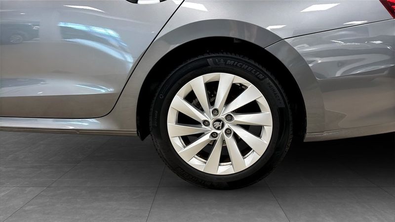 Skoda Octavia bild 6