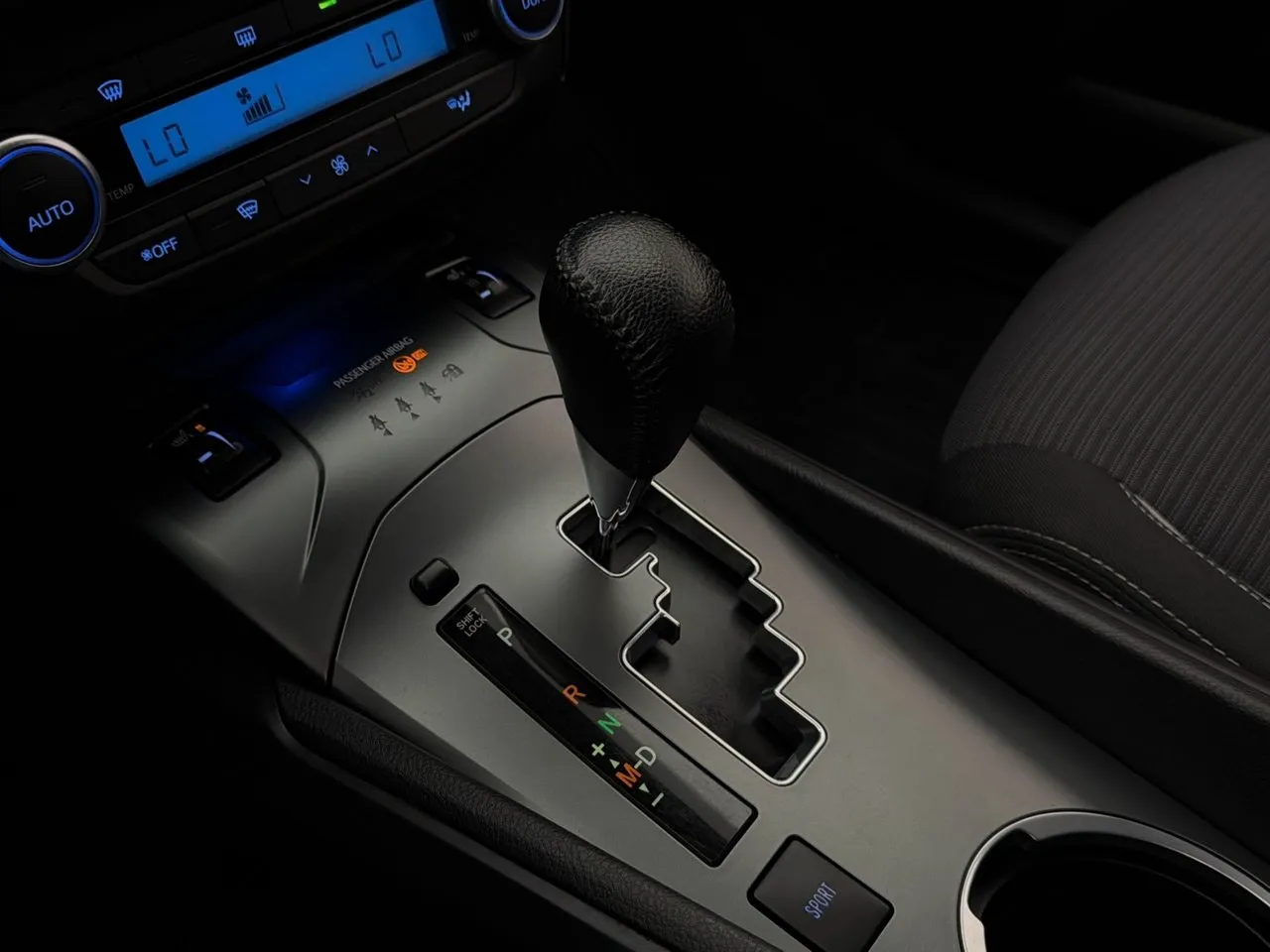 Vehicle image 23