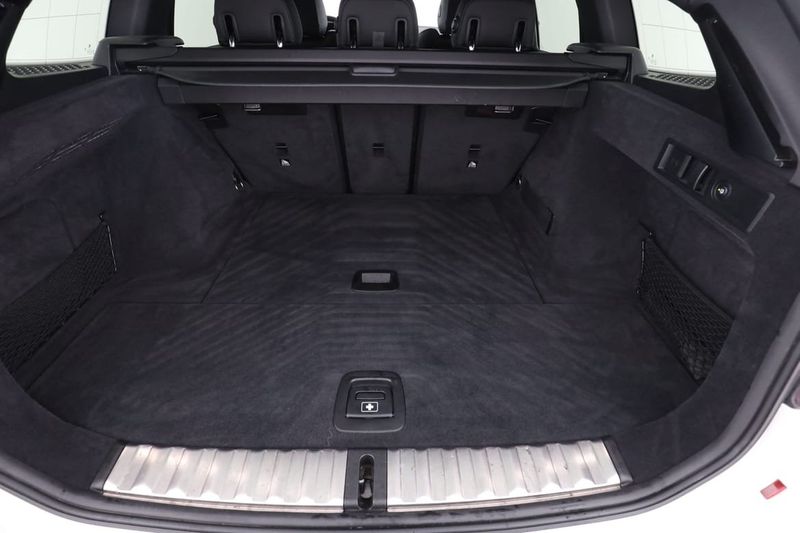 BMW 320 bild 18