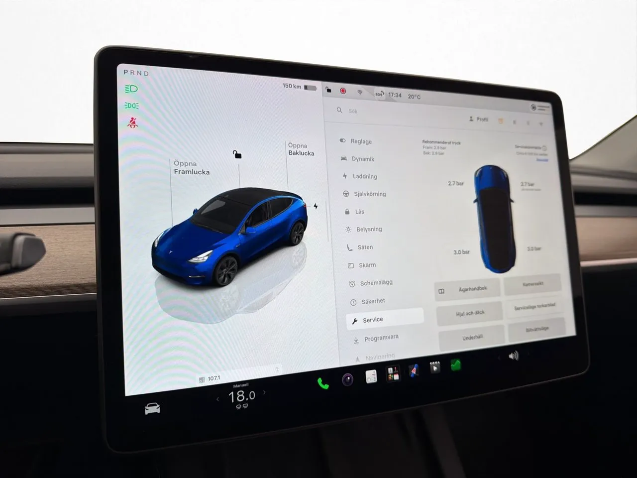 Vehicle image 26