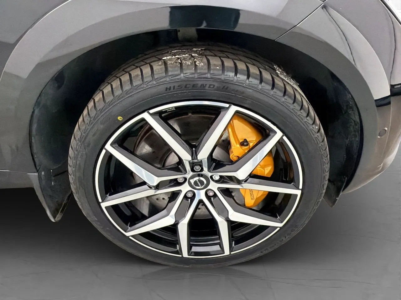 Vehicle image 35
