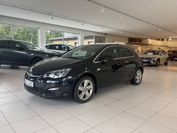 Opel Astra Drive 5d 1.6 CDTI 110hk Premiumpaket I Drag I V-hjul - 2015
