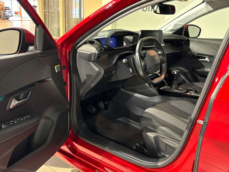 Peugeot 208 bild 5
