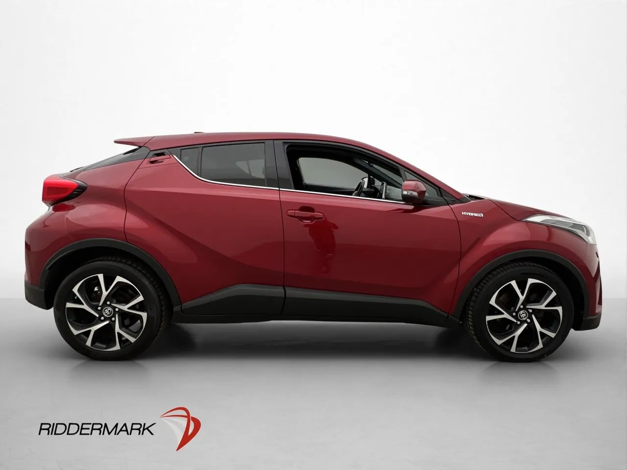 Vehicle image 8
