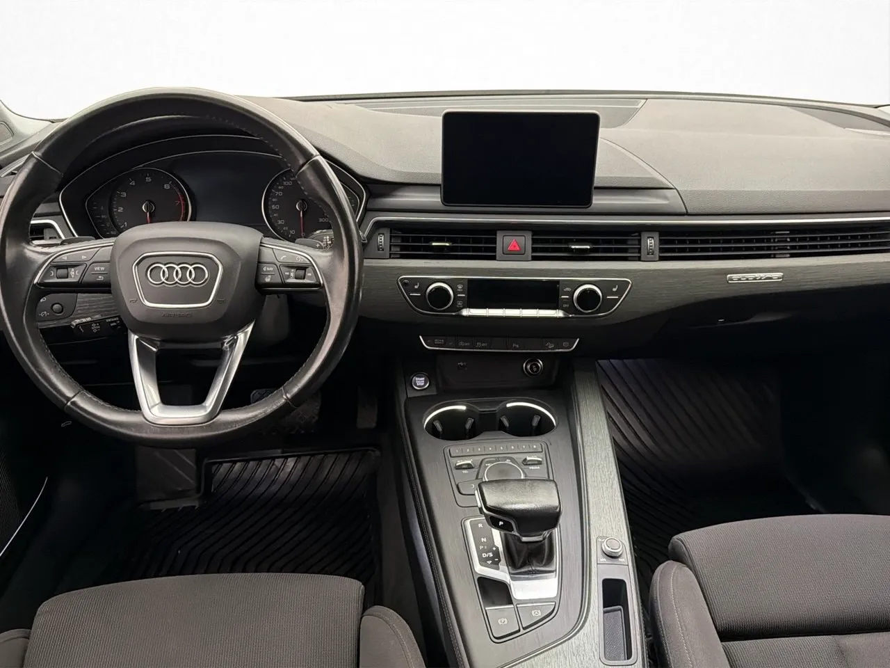 Vehicle image 15