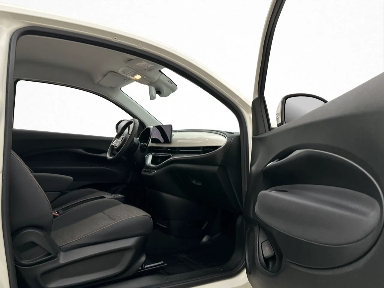 Vehicle image 24